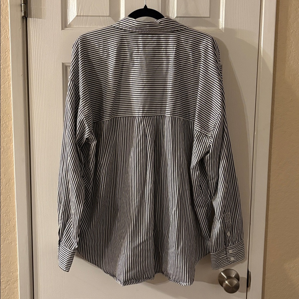 American Eagle Striped Button Down - image 4